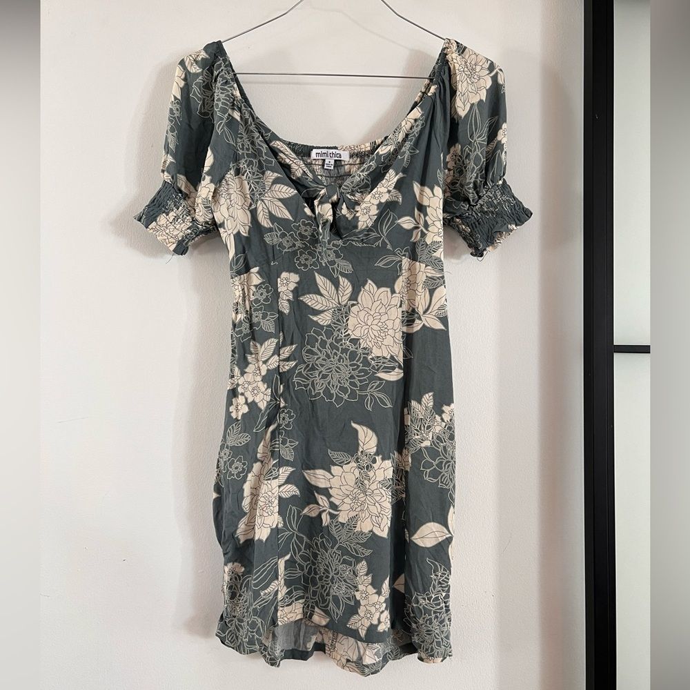 Mimi Chica Sage Floral Dress